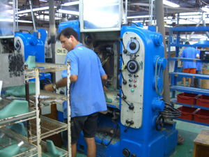 攜手共進，精益求精 愛瑪與巴西頂尖鞋楦廠開展深度技術交流與聯合開發